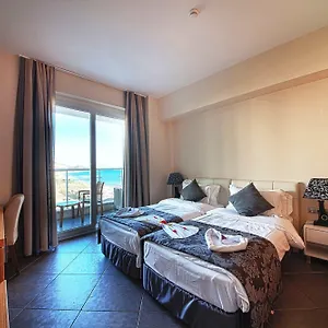 maxima-paradise-resort-hotel.aegeanhotels.net/