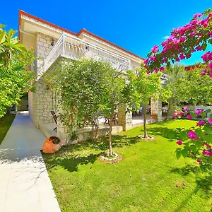 https://alacati-sorf-hotel.aegeanhotels.net