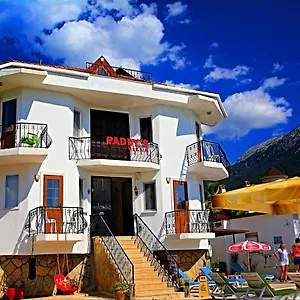 https://paddys-apartments.aegeanhotels.net